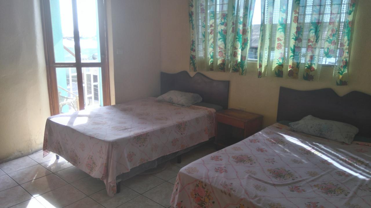 Hotel Posada Tayazal Флорес Екстериор снимка